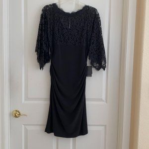 ADRIANNA PAPELL BLACK DRESS TOP IS LACE